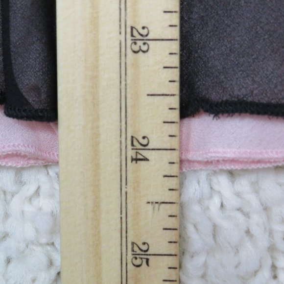 Carlie's Court* Women's Long Sleeve V-Neck Blouse Size XL~ Black‎ & Pink - Picture 9 of 10